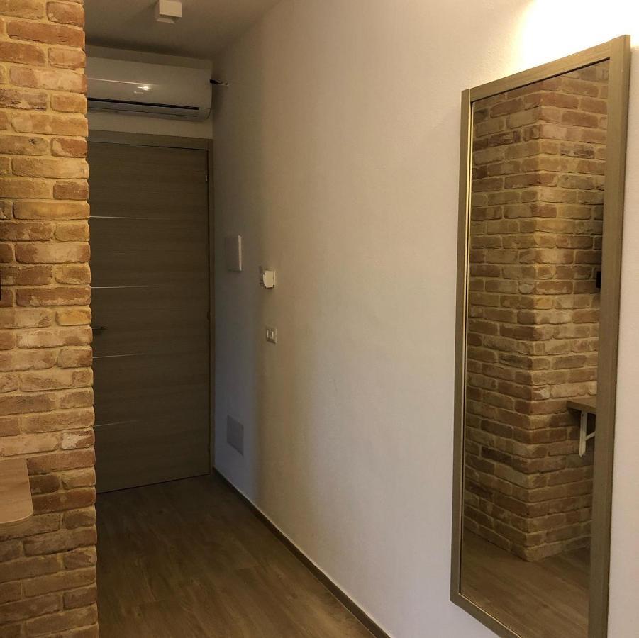 Affittacamere Su Caboni 토르톨리 외부 사진
